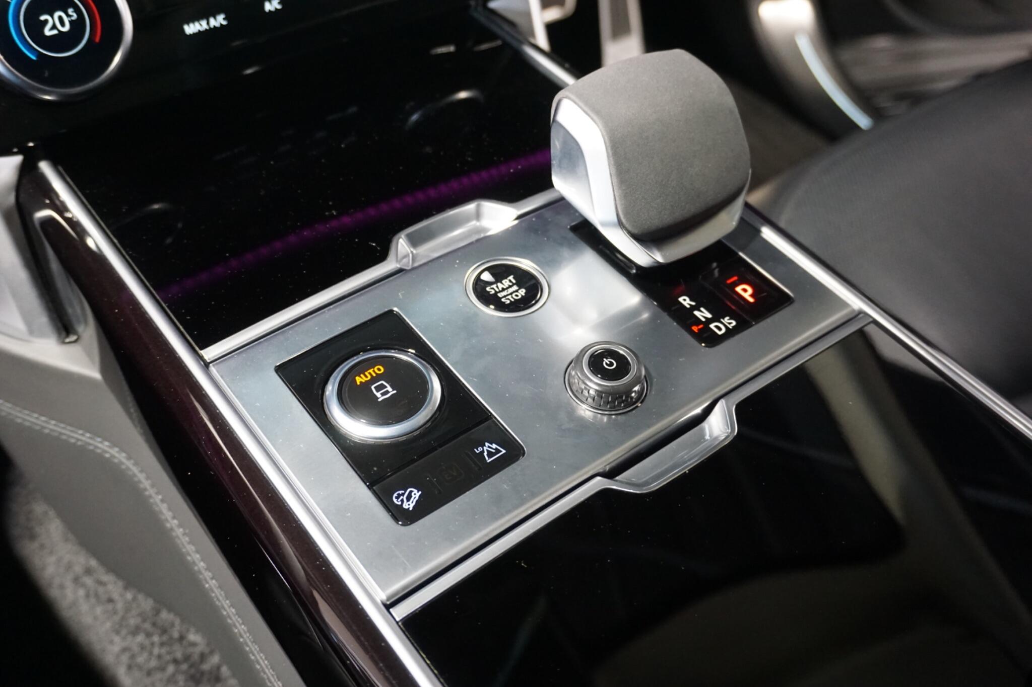 Land Rover Range Rover 3.0 P400 MHEV Autobiography SUV 5dr Petrol Auto 4WD Euro 6 (s/s) (400 ps)